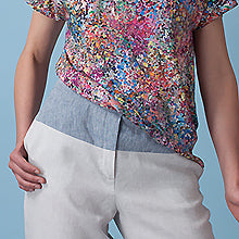 Fly-front zipper for women’s pants